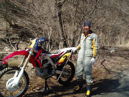 オートパーク　クワ