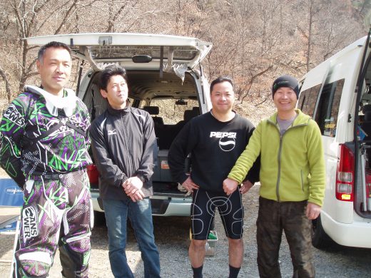 オートパーク　クワ