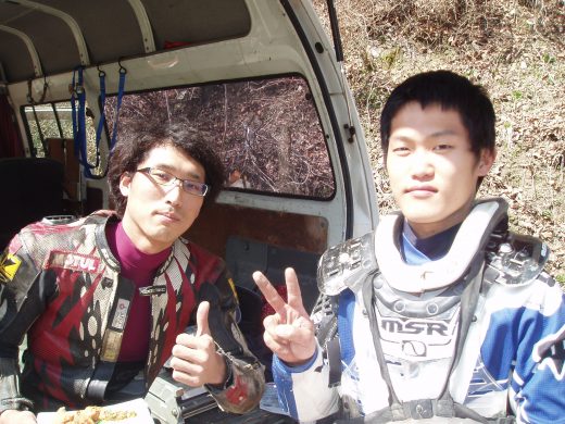 オートパーク　クワ