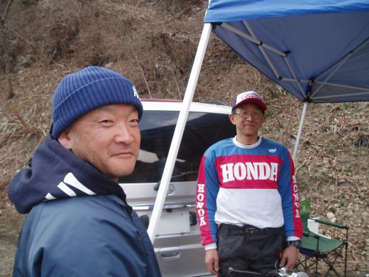 オートパーク　クワ