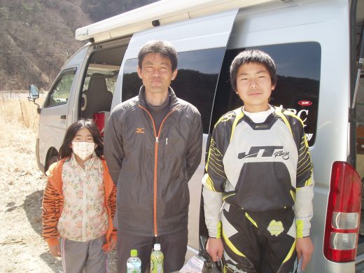 オートパーク　クワ