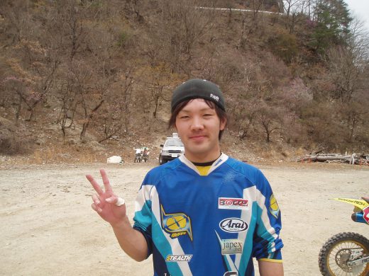 オートパーク　クワ