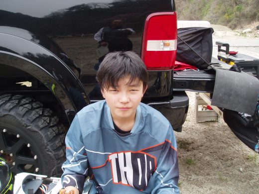 オートパーク　クワ