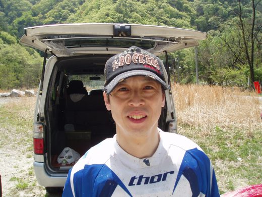 オートパーク　クワ