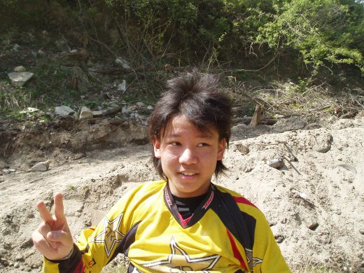 オートパーク　クワ