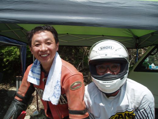 オートパーク　クワ