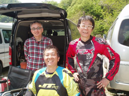 オートパーク　クワ