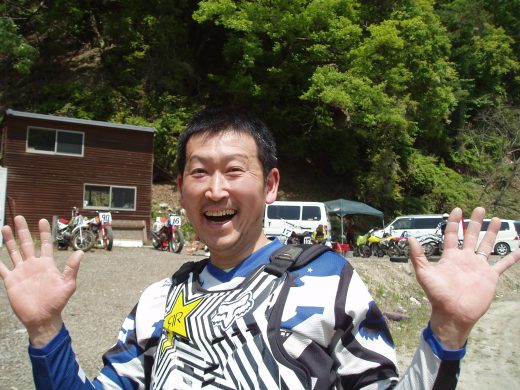 オートパーク　クワ