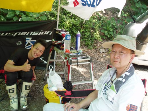 オートパーク　クワ