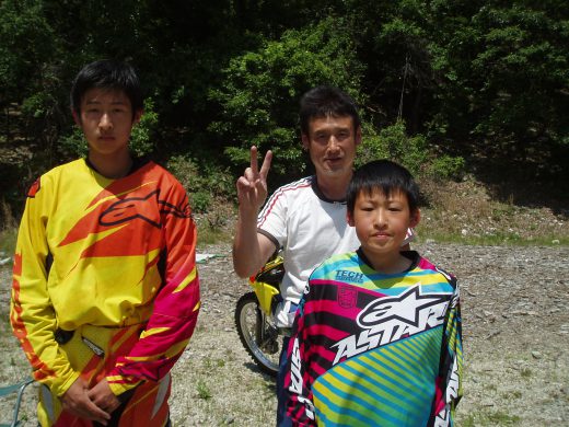 オートパーク　クワ