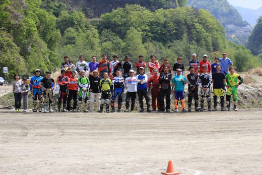 ５月１日のダートトラックライダー