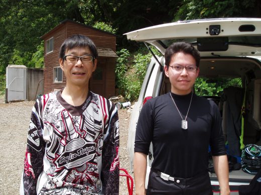 オートパーク　クワ