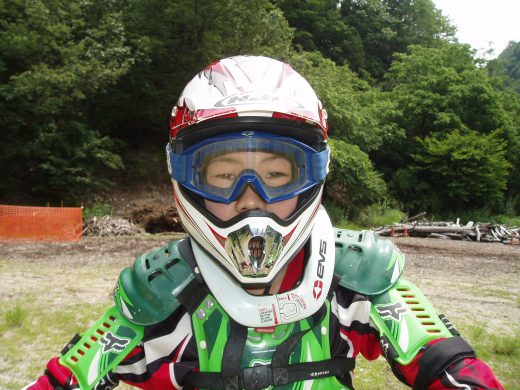 オートパーク　クワ