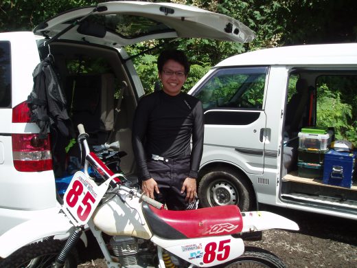 オートパーク　クワ