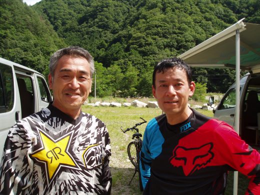 オートパーク　クワ