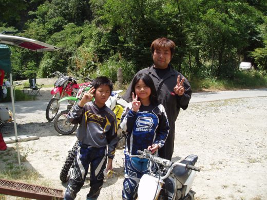 オートパーク　クワ