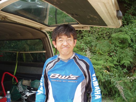 オートパーク　クワ