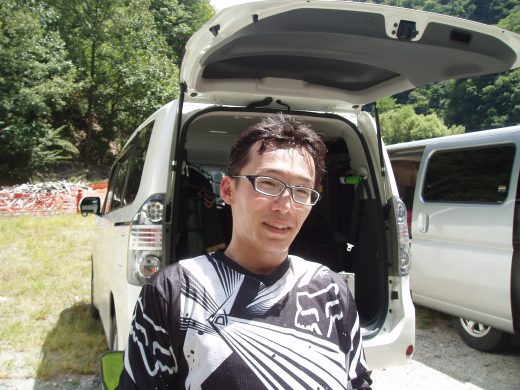 オートパーク　クワ