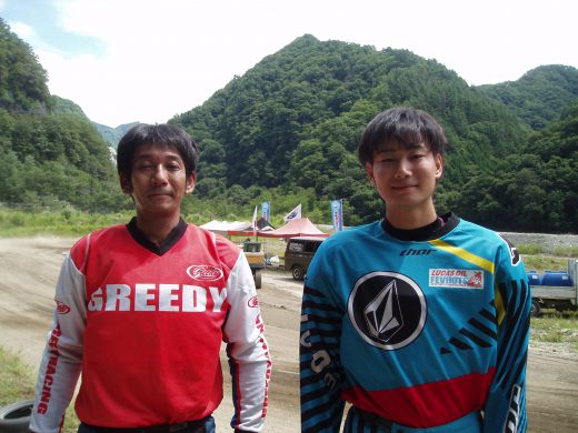 オートパーク　クワ