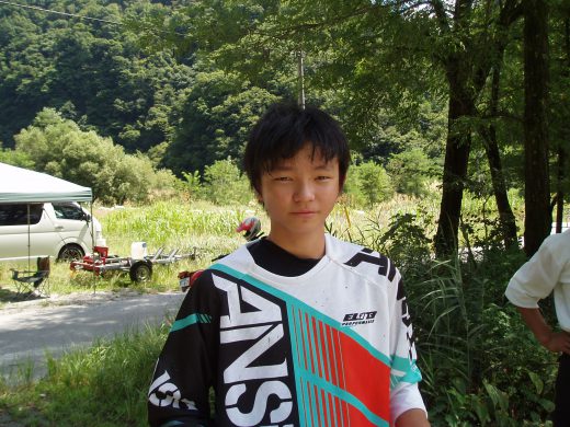 オートパーク　クワ