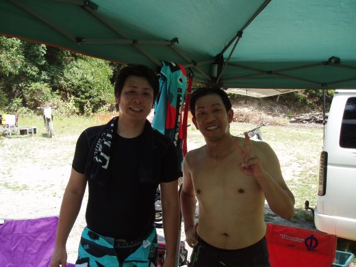 オートパーク　クワ