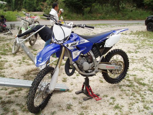 オートパーク　クワ