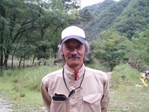 オートパーク　クワ