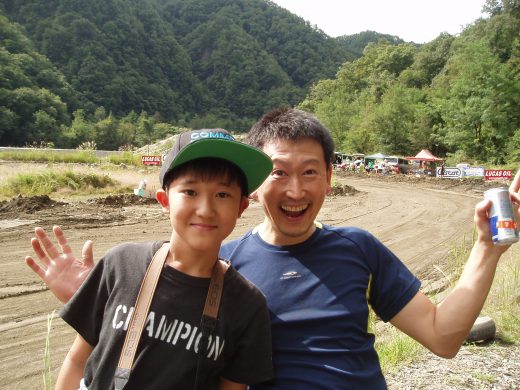 オートパーク　クワ